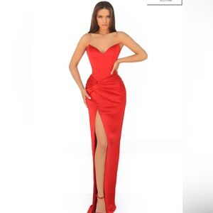 Sold Out Tarik Ediz Red Evening Gown – Brand new, never worn